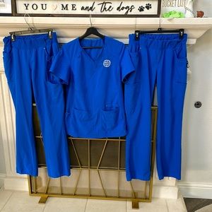 Cherokee I-flex scrubs sz Med/Large